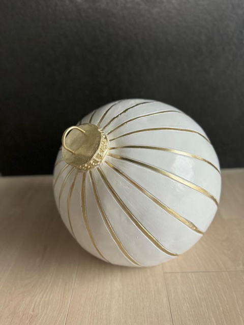 Bombka ceramiczna MAXI - Winter Ball (biała w złote linie)